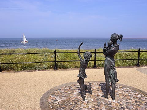 Sculpture on Fleetwood Promenade